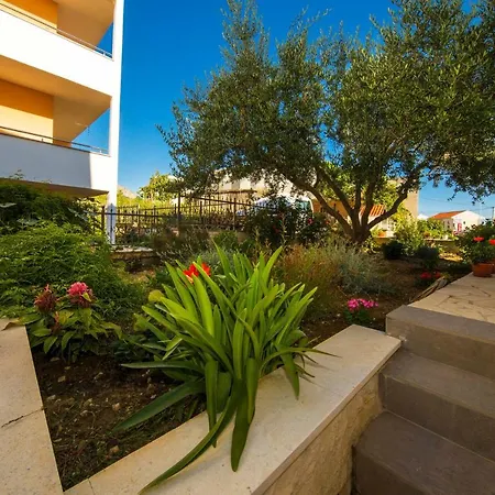 Ve & Ki Apartamento Podstrana