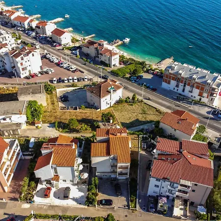 Ve & Ki Apartment Podstrana